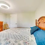 3 Mi To Caesars Casino Indiana Retreat With Patio!